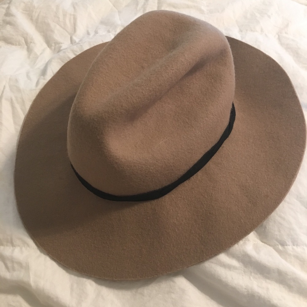 Express suede hat